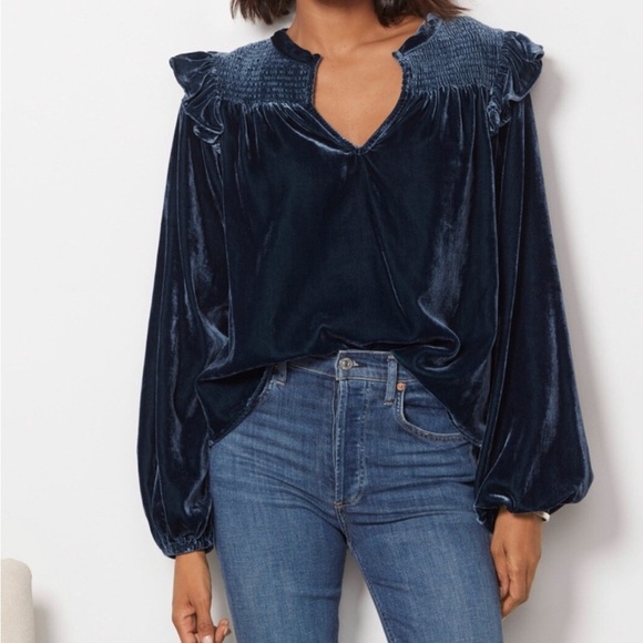Evereve Absolutely Yana Teal Velvet Ruffle Blouse Womens XS Luxe Preppy - Picture 1 of 7